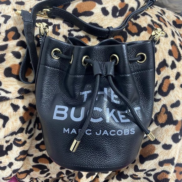 MARC JACOBS leather bucket bags - Picture 1 of 6